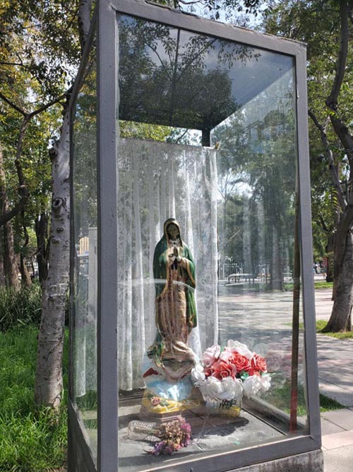 Jardín Pushkin, Colonia Roma, Mexico City/Ciudad de México, Mexico, August 9, 2021