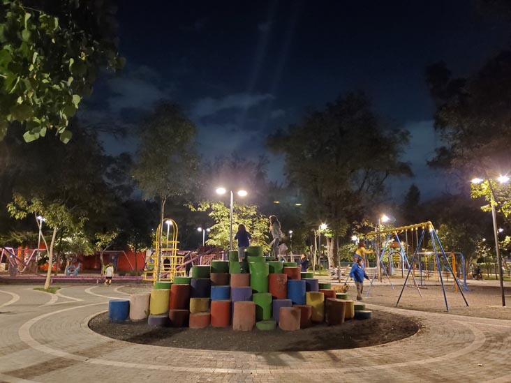 Jardín Pushkin, Colonia Roma, Mexico City/Ciudad de México, Mexico, August 16, 2021