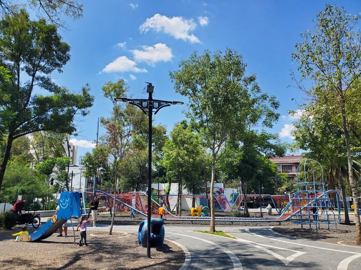 Jardín Pushkin, Colonia Roma, Mexico City/Ciudad de México, Mexico, September 2, 2023