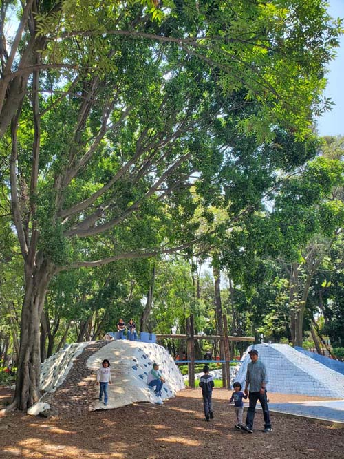 Jardín Ramón López Velarde, Colonia Roma, Mexico City/Ciudad de México, Mexico, September 2, 2023