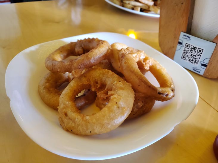 Aros de Cebolla/Onion Rings, La Burguesa, Calle Cozumel 67, Roma, Mexico City/Ciudad de México, Mexico, August 12, 2021