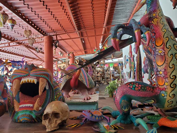 Alebrijes Autóctonos, Calle Emiliano Zapata 2B, Arrazola, Oaxaca, México, August 22, 2023