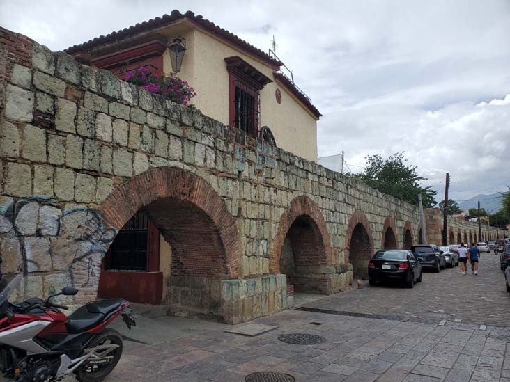 Aqueduct, Rufino Tamayo, Oaxaca, M&eacute;xico, August 16, 2023