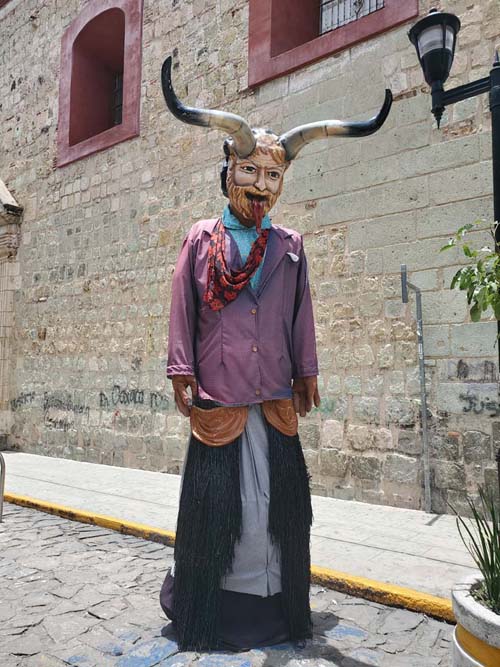 Calle Macedonio Alcal&aacute;, Oaxaca, M&eacute;xico, August 19, 2023