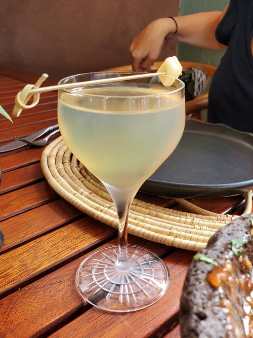 Cocktail, Casa Oaxaca El Restaurante, Calle de la Constituci&oacute;n 104-A, Oaxaca, M&eacute;xico, August 23, 2023