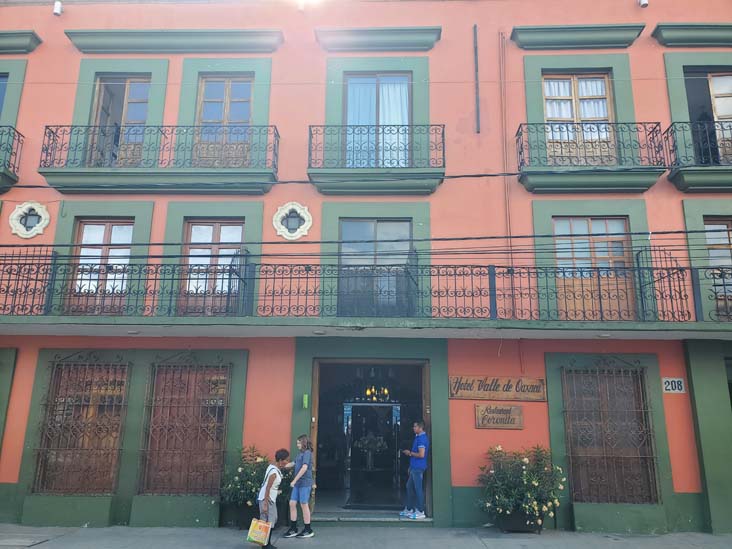 Restaurante Coronita, Calle Díaz Ordaz 208, Oaxaca, México, August 18, 2023