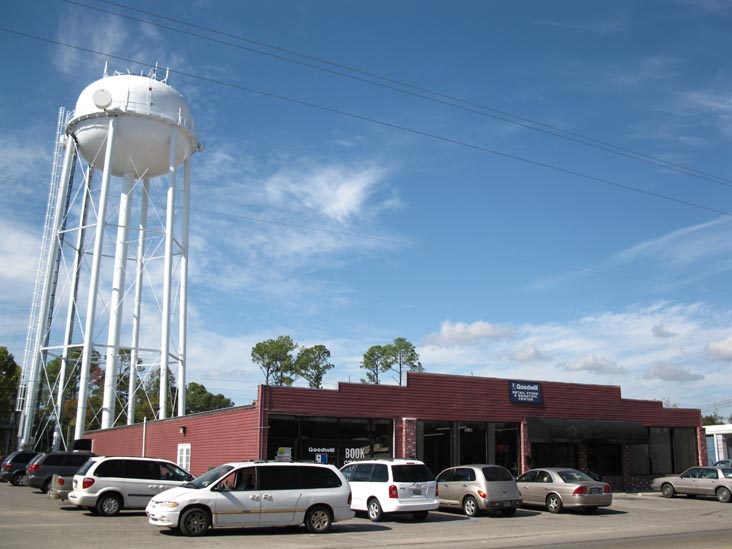 Goodwill, 10109 Central Avenue, D'Iberville, Mississippi