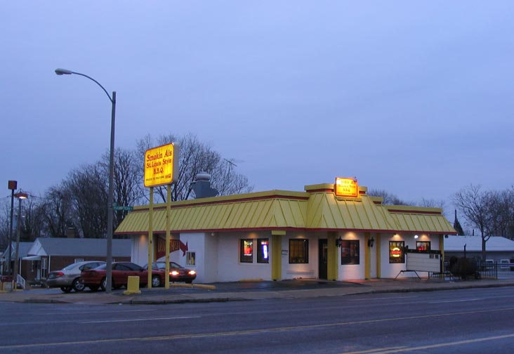 Smokin Al's, 1216 Hampton Avenue, St. Louis, Missouri