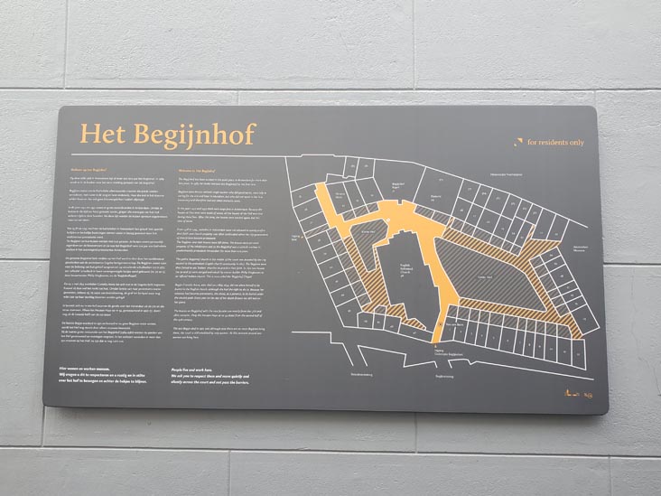 Begijnhof, Amsterdam, Netherlands, July 19, 2025