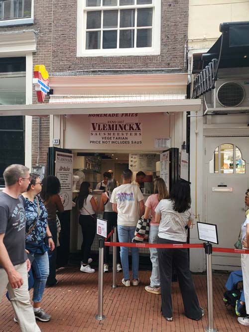 Vleminckx de Sausmeester, Voetboogstraat 33, Amsterdam, Netherlands, July 20, 2025