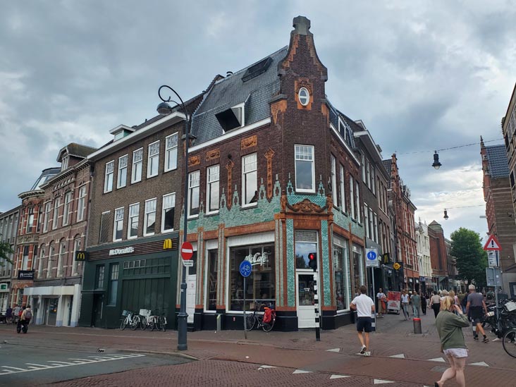 McDonald's, Grote Houtstraat 75, Haarlem, Netherlands, July 21, 2025