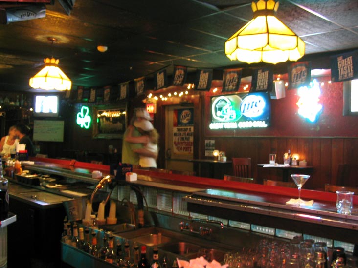 PicALilli Inn, 866 Route 206, Shamong, New Jersey