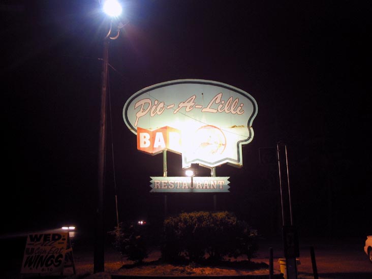 Pic-A-Lilli Inn, 866 Route 206, Shamong, New Jersey, May 28, 2007