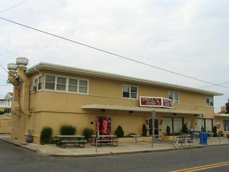 Pino's Grille, 3401 Asbury Avenue, Ocean City, New Jersey, August 26, 2007
