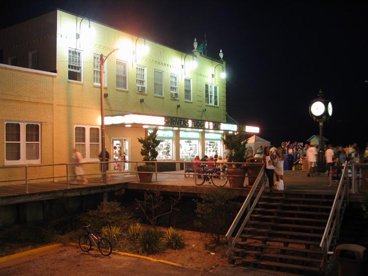 Shriver's Salt Water Taffy, 9th Street and Boardwalk, Ocean City, New Jersey, August 5, 2006