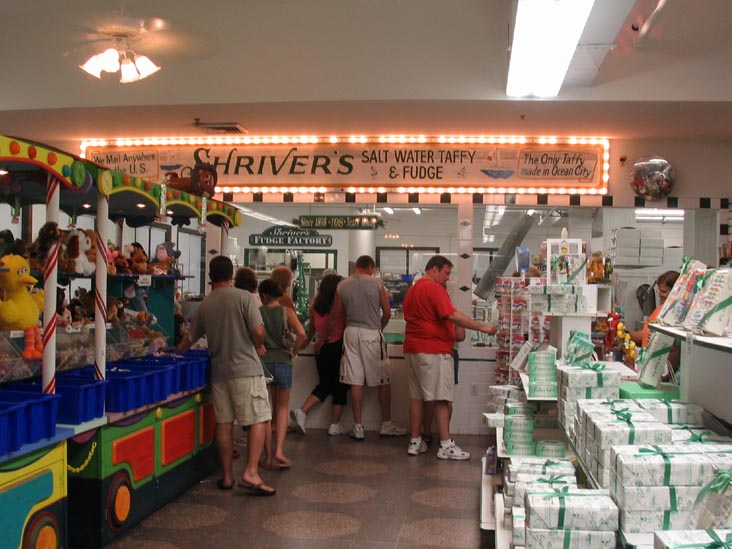 Shriver's Salt Water Taffy, 9th Street and Boardwalk, Ocean City, New Jersey, August 5, 2006