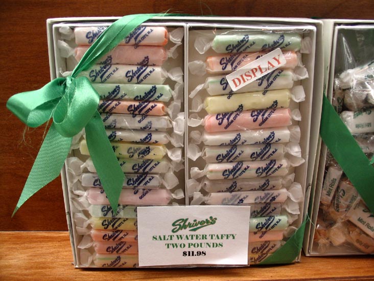 Taffy, Shriver's Salt Water Taffy, 9th Street and Boardwalk, Ocean City, New Jersey, August 5, 2006