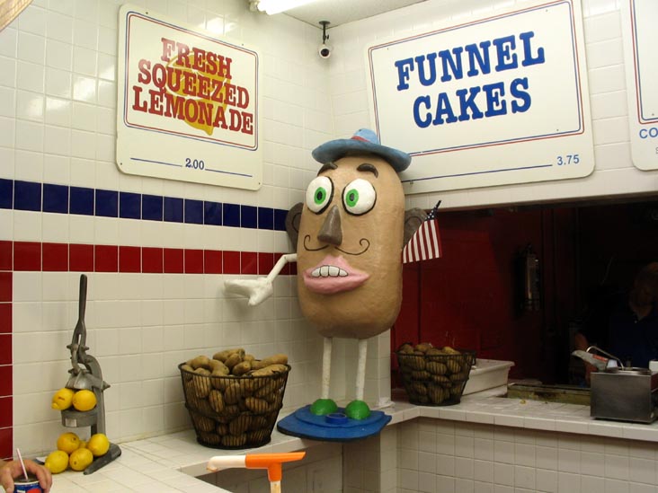 Tater's Famous Fresh Cut Fries, 652 Boardwalk, Ocean City, New Jersey, August 5, 2006