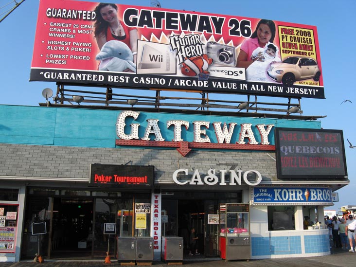 Gateway 26 Casino, Boardwalk, Wildwood, New Jersey, July 24, 2009