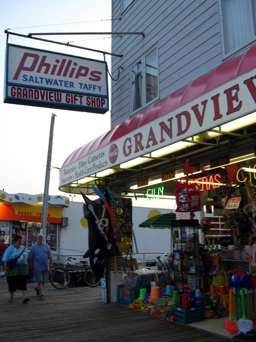 Grandview Gift Shop, Boardwalk, Wildwood, New Jersey, July 24, 2009