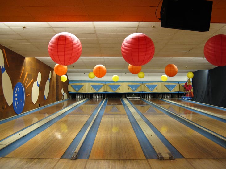 Asbury Lanes, 209 4th Avenue, Asbury Park, New Jersey, September 5, 2009