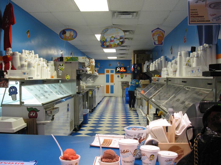 Ralph's Famous Italian Ices, 711 Cookman Avenue, Asbury Park, New Jersey, September 3, 2010