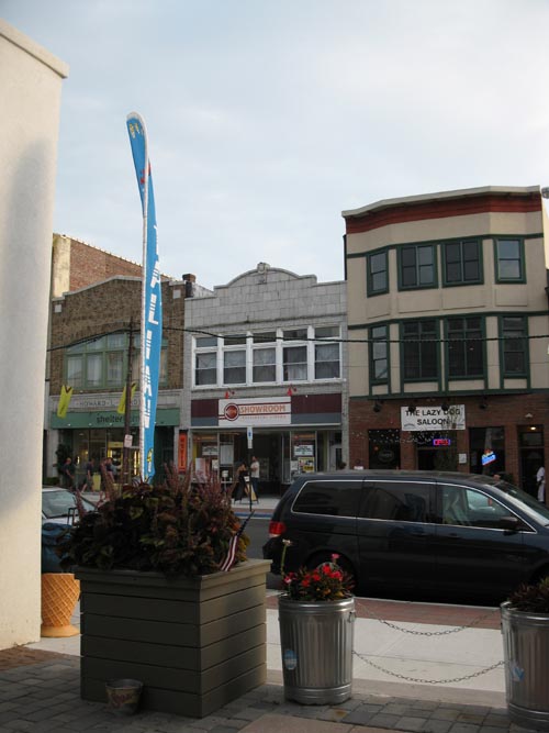Ralph's Famous Italian Ices, 711 Cookman Avenue, Asbury Park, New Jersey, September 5, 2011