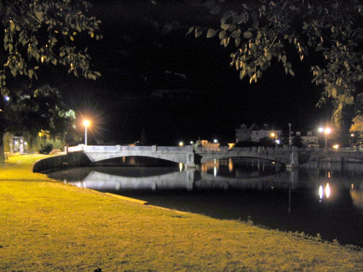 Heck Street Footbridge, Wesley Lake, Asbury Park, New Jersey, August 31, 2007