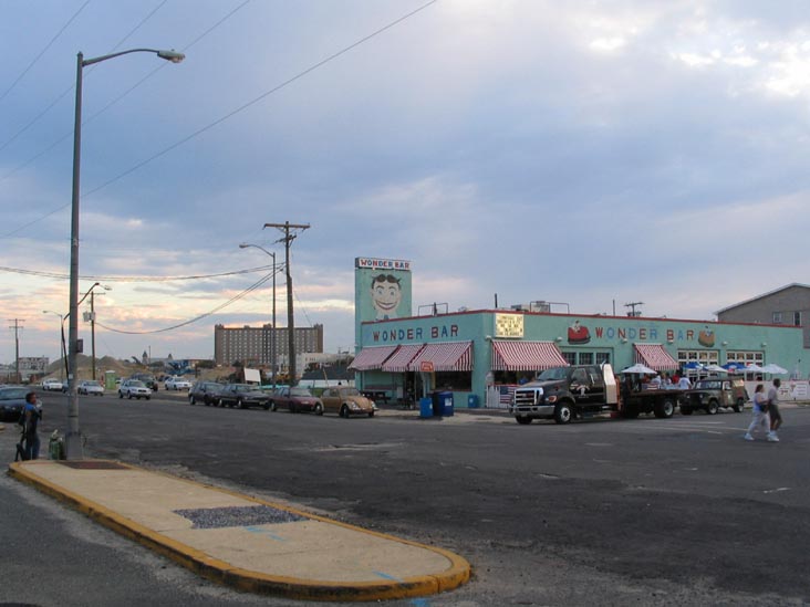 Wonderbar, 1213 Ocean Avenue, Asbury Park, New Jersey, September 4, 2006