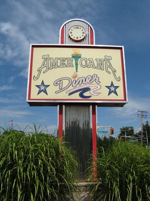 Americana Diner, 1160 Route 35, Shrewsbury, New Jersey