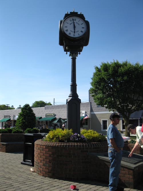 Centennial Clock, West Side of 3rd Avenue at Morris Avenue, Spring Lake, New Jersey
