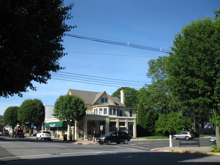 3rd Avenue and Jersey Avenue, NE Corner, Spring Lake, New Jersey