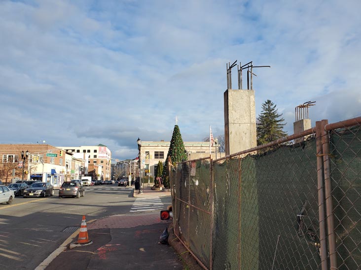 Main Street Near Hamilton Street, Bound Brook, New Jersey, January 7, 2023