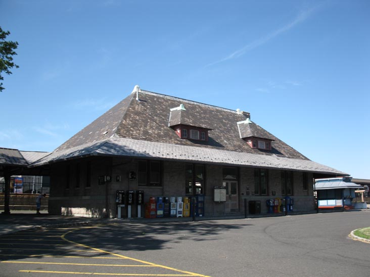 Westfield New Jersey Transit Station, Westfield, New Jersey, June 3, 2011
