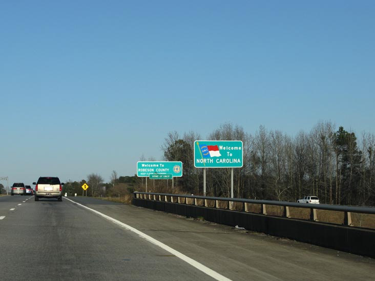 Northbound Interstate 95 at North Carolina-South Carolina State Line, Robeson County, North Carolina, January 2, 2010