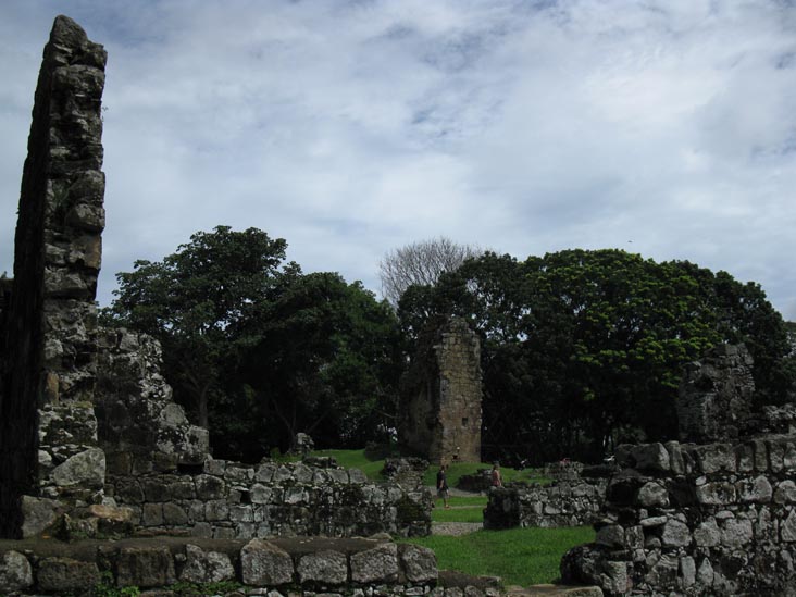 Iglesia y Convento de la Compa&ntilde;&iacute;a de Jes&uacute;s, Old Panama/Panam&aacute; Viejo, Panama City, Panama, July 3, 2010