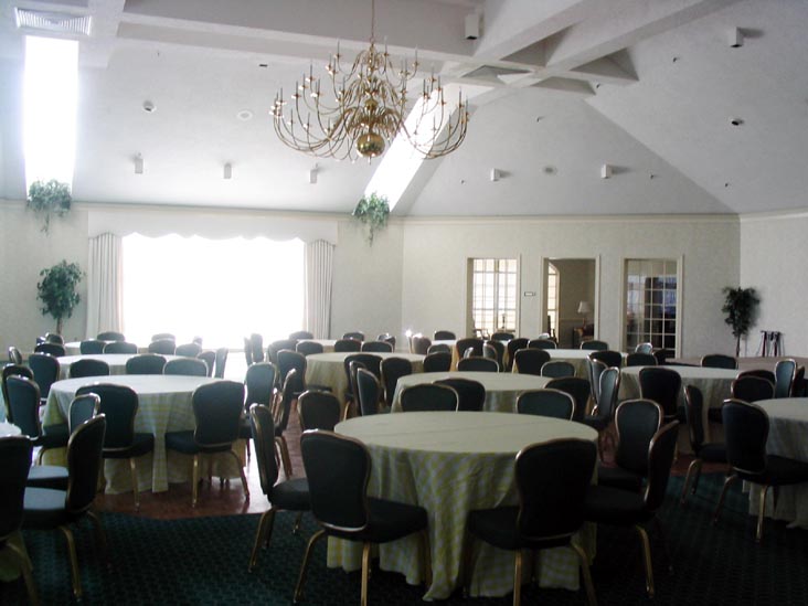 Whitemarsh Valley Country Club, 815 Thomas Road, Lafayette Hill, Pennsylvania