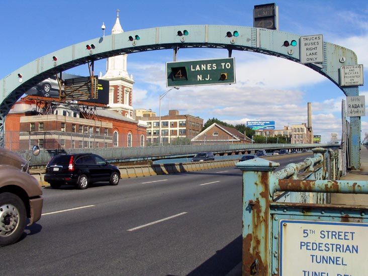 Benjamin Franklin Bridge, Center City Philadelphia, Pennsylvania