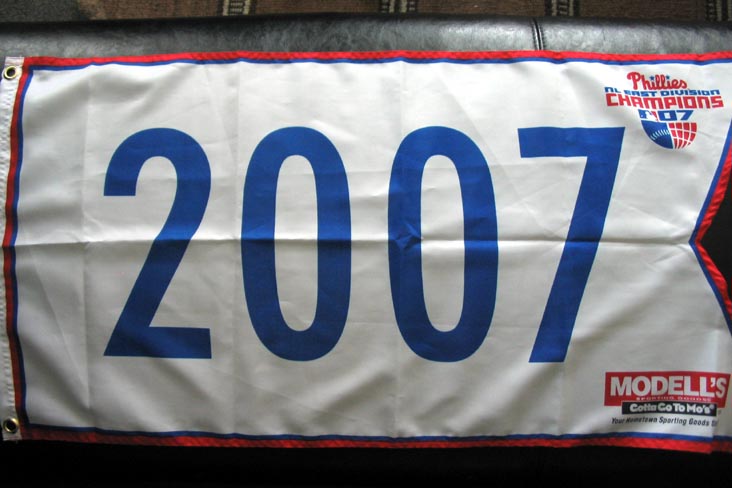 Modell's Sporting Goods Opening Day 2007 NL East Champions Pennant
