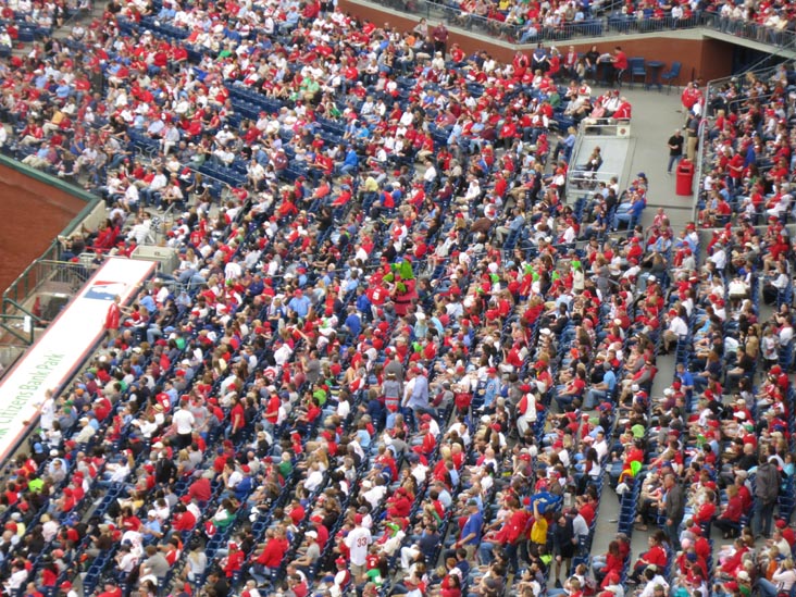 Phillie Phanatic, Philadelphia Phillies vs. New York Mets, Citizens Bank Park, Philadelphia, Pennsylvania, April 14, 2012