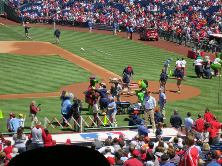 Phanatic's Birthday Celebration, Philadelphia Phillies vs. Chicago Cubs, Citizens Bank Park, Philadelphia, Pennsylvania, April 29, 2012