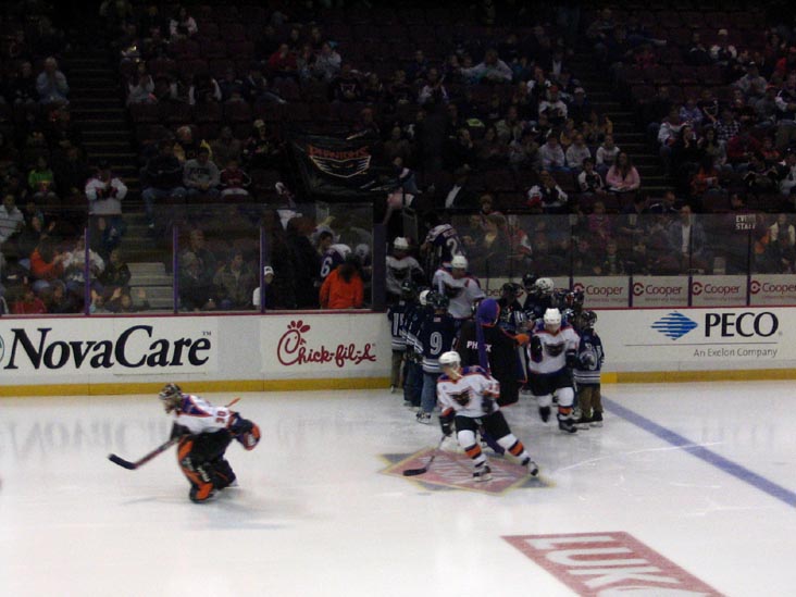 Philadelphia Phantoms vs. Albany River Rats, Wachovia Spectrum, Wachovia Complex, 3601 South Broad Street, South Philadelphia, November 24, 2006
