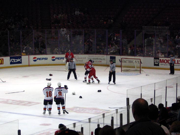 Fight, Philadelphia Phantoms vs. Albany River Rats, Wachovia Spectrum, Wachovia Complex, 3601 South Broad Street, South Philadelphia, November 24, 2006