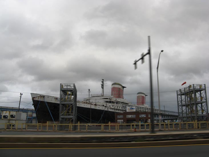 S.S. United States, Pier 82, Philadelphia, Pennsylvania, October 31, 2009