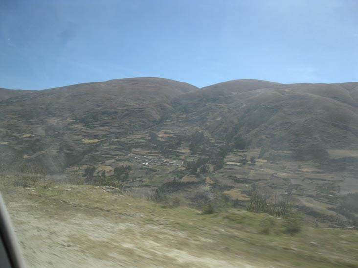 Between Colquepata and Paucartambo, Cusco Region, Peru, July 15, 2010, 10:51 a.m.