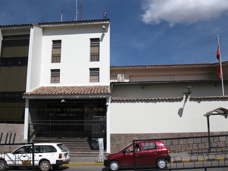 Banco Central de Reserva del Peru, Avenida El Sol, 390, Cusco, Peru