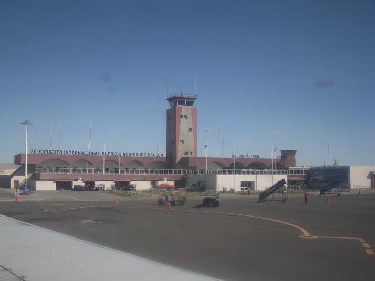 Aeropuerto Internacional Rodríguez Ballón, Peruvian Airlines Flight 270 From Lima To Arequipa, Peru