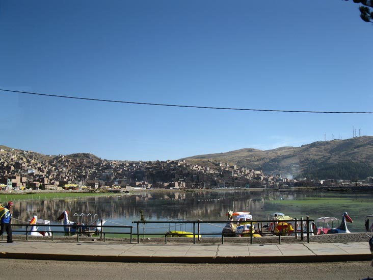 Puerto de Puno/Puno Port, Lago Titcaca/Lake Titicaca, Puno, Peru