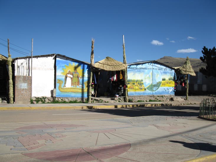 Puerto de Puno/Puno Port, Lago Titcaca/Lake Titicaca, Puno, Peru