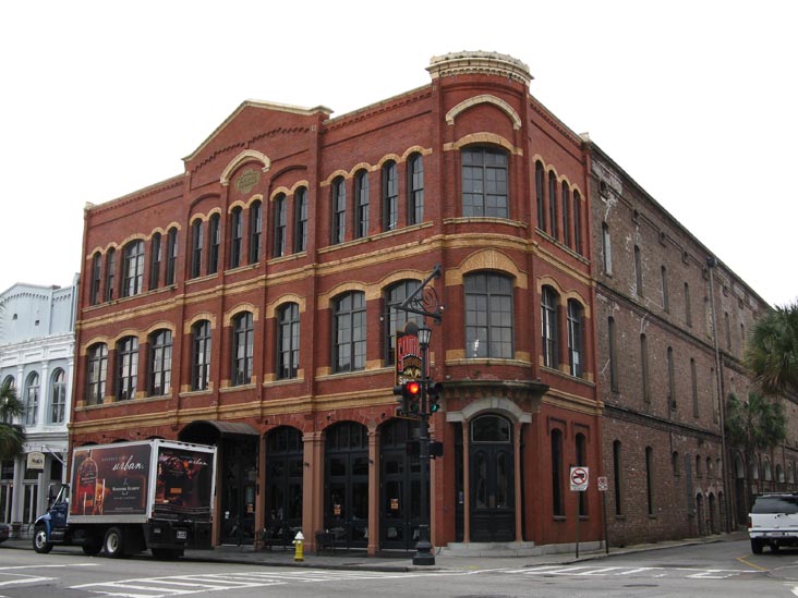 Southend Brewery & Smokehouse, 161 East Bay Street, Charleston, South Carolina